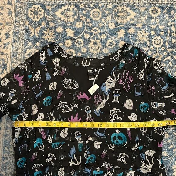 Her Universe Disney Villains V-Neck Skull Hat All Over Print Design Midi Dress - Picture 9 of 14